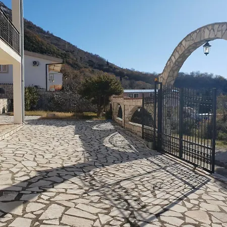 Summerview Villa Podgorica