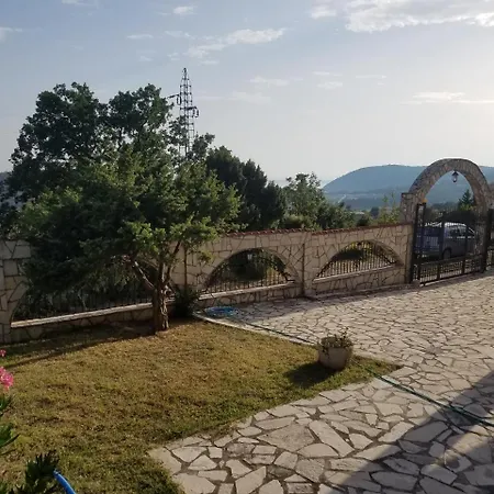 Summerview Villa